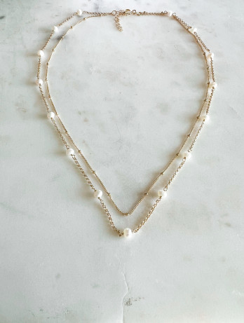 COLAR DUPLO COM PÉROLAS EM PRATA DOURADA