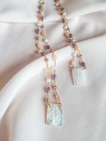 ESCAPULÁRIO TURMALINAS ROSA E MADREPEROLA