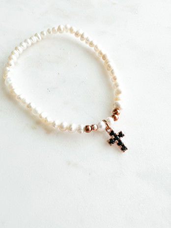 PULSEIRA PÉROLAS E CRUZ ROSE GOLD