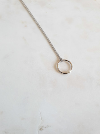 COLAR CIRCULO PÉROLA PRATA