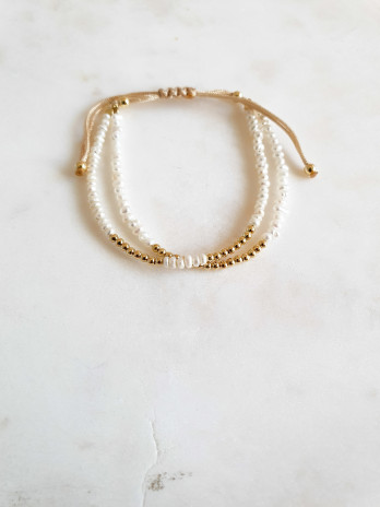 PULSEIRA SEDA E PÉROLAS PRATA DOURADA