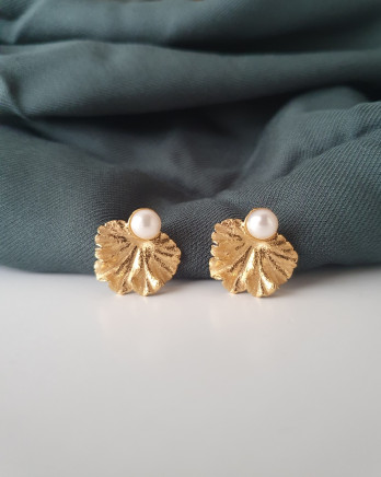 BRINCOS FOLHA PRATA DOURADA