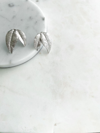 BRINCOS FOLHA PRATA